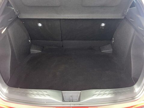 Toyota C-HR 1.8 VVT-h GPF Design SUV 5dr Petrol Hybrid CVT Euro 6 (s/s) (122 ps) Blueto 12