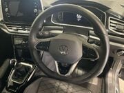 Volkswagen T-Roc 1.5 TSI R-Line SUV 5dr Petrol Manual Euro 6 (s/s) (150 ps) One Owner - Serv 20