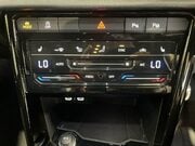 Volkswagen T-Roc 1.5 TSI R-Line SUV 5dr Petrol Manual Euro 6 (s/s) (150 ps) One Owner - Serv 28