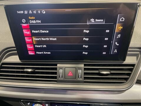 Audi Q5 2.0 TDI 40 Sport SUV 5dr Diesel S Tronic quattro Euro 6 (s/s) (204 ps) Full 27