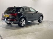 Audi Q5 2.0 TDI 40 Sport SUV 5dr Diesel S Tronic quattro Euro 6 (s/s) (204 ps) Full 8
