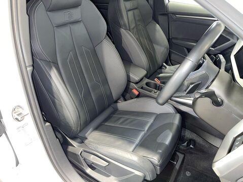 Audi A3 1.5 TFSI 35 S line Sportback 5dr Petrol S Tronic Euro 6 (s/s) (150 ps) Cru 14