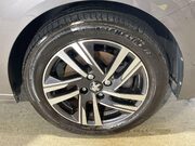 Peugeot 208 1.5 BlueHDi Allure Premium Hatchback 5dr Diesel Manual Euro 6 (s/s) (100 ps 11