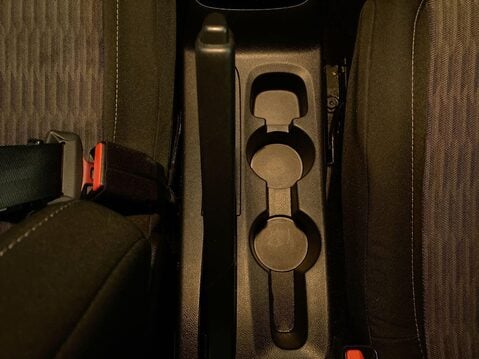 Vauxhall Corsa 1.2 Design Hatchback 5dr Petrol Manual Euro 6 (75 ps) Air Con - Alloys Whee 29