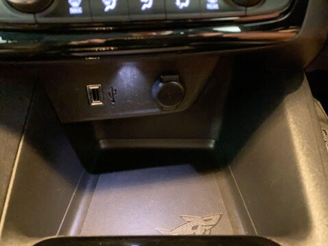 Vauxhall Corsa 1.2 Design Hatchback 5dr Petrol Manual Euro 6 (75 ps) Air Con - Alloys Whee 25