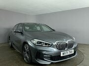 BMW 1 Series 1.5 118i M Sport (LCP) Hatchback 5dr Petrol DCT Euro 6 (s/s) (136 ps) Parki 1