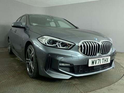 BMW 1 Series 1.5 118i M Sport (LCP) Hatchback 5dr Petrol DCT Euro 6 (s/s) (136 ps) Parki 11