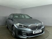 BMW 1 Series 1.5 118i M Sport (LCP) Hatchback 5dr Petrol DCT Euro 6 (s/s) (136 ps) Parki 2
