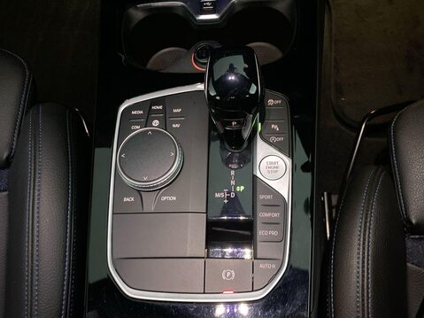 BMW 1 Series 1.5 118i M Sport (LCP) Hatchback 5dr Petrol DCT Euro 6 (s/s) (136 ps) Parki 29