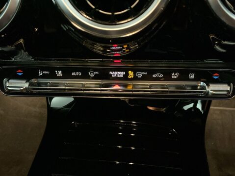 Mercedes-Benz A Class 1.3 A250e 15.6kWh AMG Line Saloon 4dr Petrol Plug-in Hybrid 8G-DCT Euro 6 ( 31