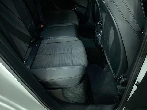 Audi Q5 2.0 TDI 40 S line Sportback 5dr Diesel S Tronic quattro Euro 6 (s/s) (204 p 19