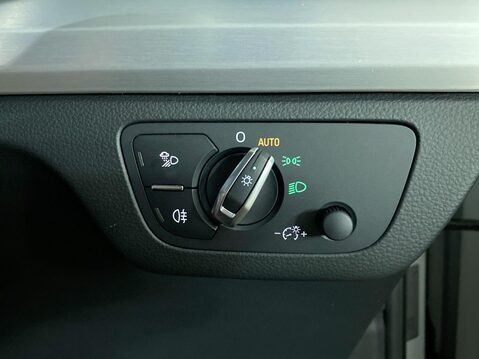 Audi Q5 2.0 TDI 40 S line Sportback 5dr Diesel S Tronic quattro Euro 6 (s/s) (204 p 23