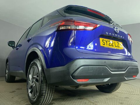 Nissan Qashqai 1.3 DIG-T MHEV Acenta Premium SUV 5dr Petrol Hybrid XTRON Euro 6 (s/s) (158 14