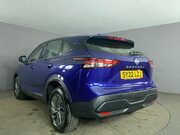 Nissan Qashqai 1.3 DIG-T MHEV Acenta Premium SUV 5dr Petrol Hybrid XTRON Euro 6 (s/s) (158 6