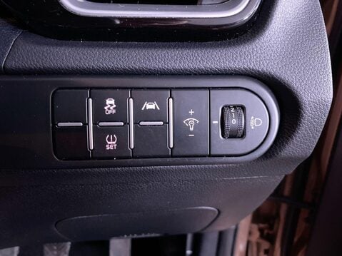 Kia Ceed 1.5 T-GDi 3 Hatchback 5dr Petrol Manual Euro 6 (s/s) (158 bhp) Cruise Cont 25