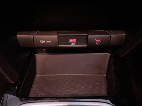 Kia Ceed 1.5 T-GDi 3 Hatchback 5dr Petrol Manual Euro 6 (s/s) (158 bhp) Cruise Cont 29