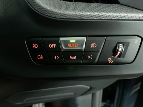 BMW 1 Series 1.5 118i M Sport (LCP) Hatchback 5dr Petrol DCT Euro 6 (s/s) (136 ps) Crui 23