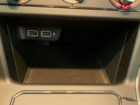 Volkswagen Polo 1.0 EVO SE Hatchback 5dr Petrol Manual Euro 6 (s/s) (80 ps) Cruise Control 24