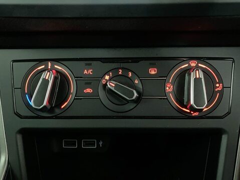 Volkswagen Polo 1.0 EVO SE Hatchback 5dr Petrol Manual Euro 6 (s/s) (80 ps) Cruise Control 31