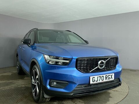 Volvo XC40 2.0 B4 MHEV R-Design Pro SUV 5dr Petrol Hybrid Auto Euro 6 (s/s) (197 ps) C 2