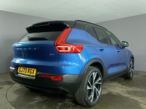 Volvo XC40 2.0 B4 MHEV R-Design Pro SUV 5dr Petrol Hybrid Auto Euro 6 (s/s) (197 ps) C 8