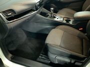 Nissan Qashqai 1.3 DIG-T MHEV N-Connecta SUV 5dr Petrol Hybrid Manual Euro 6 (s/s) (140 ps 17