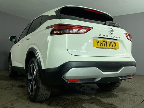 Nissan Qashqai 1.3 DIG-T MHEV N-Connecta SUV 5dr Petrol Hybrid Manual Euro 6 (s/s) (140 ps 14