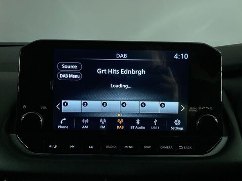 Nissan Qashqai 1.3 DIG-T MHEV N-Connecta SUV 5dr Petrol Hybrid Manual Euro 6 (s/s) (140 ps 30