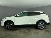 Nissan Qashqai 1.3 DIG-T MHEV N-Connecta SUV 5dr Petrol Hybrid Manual Euro 6 (s/s) (140 ps 5