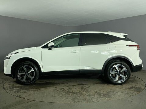 Nissan Qashqai 1.3 DIG-T MHEV N-Connecta SUV 5dr Petrol Hybrid Manual Euro 6 (s/s) (140 ps 5