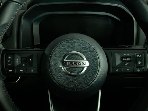 Nissan Qashqai 1.3 DIG-T MHEV N-Connecta SUV 5dr Petrol Hybrid Manual Euro 6 (s/s) (140 ps 22