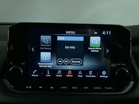 Nissan Qashqai 1.3 DIG-T MHEV N-Connecta SUV 5dr Petrol Hybrid Manual Euro 6 (s/s) (140 ps 33