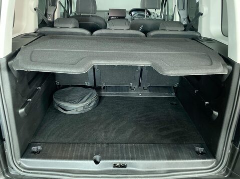 Peugeot e-Rifter 52kWh GT Standard MPV 5dr Electric Auto (7.4kW Charger) (136 ps) Cruise Co 13