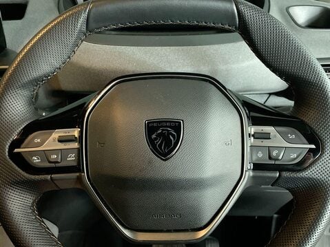 Peugeot e-Rifter 52kWh GT Standard MPV 5dr Electric Auto (7.4kW Charger) (136 ps) Cruise Co 22