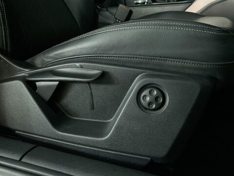 Audi Q2 1.0 TFSI 30 S line SUV 5dr Petrol Manual Euro 6 (s/s) (110 ps) Cruise Cont 26