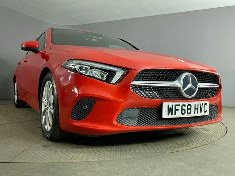 Mercedes-Benz A Class 1.5 A180d Sport (Premium) Hatchback 5dr Diesel 7G-DCT Euro 6 (s/s) (116 ps) 11