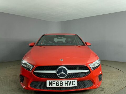 Mercedes-Benz A Class 1.5 A180d Sport (Premium) Hatchback 5dr Diesel 7G-DCT Euro 6 (s/s) (116 ps) 3