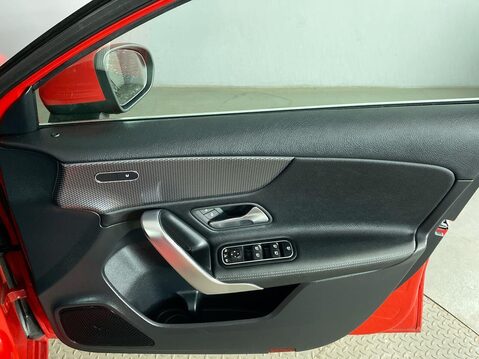 Mercedes-Benz A Class 1.5 A180d Sport (Premium) Hatchback 5dr Diesel 7G-DCT Euro 6 (s/s) (116 ps) 27