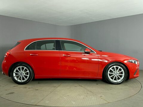 Mercedes-Benz A Class 1.5 A180d Sport (Premium) Hatchback 5dr Diesel 7G-DCT Euro 6 (s/s) (116 ps) 9