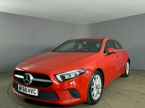 Mercedes-Benz A Class 1.5 A180d Sport (Premium) Hatchback 5dr Diesel 7G-DCT Euro 6 (s/s) (116 ps) 4