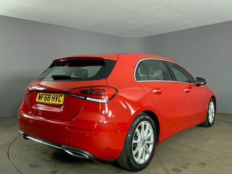 Mercedes-Benz A Class 1.5 A180d Sport (Premium) Hatchback 5dr Diesel 7G-DCT Euro 6 (s/s) (116 ps) 8