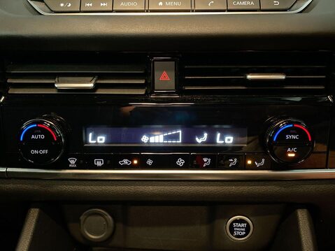 Nissan Qashqai 1.3 DIG-T MHEV Acenta Premium SUV 5dr Petrol Hybrid Manual Euro 6 (s/s) (15 31