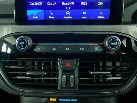 Ford Kuga 2.0 EcoBlue Titanium SUV 5dr Diesel Auto AWD Euro 6 (s/s) (190 ps) Sat Nav 32