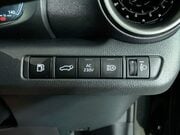 Toyota C-HR 2.0 VVT 13.6kWh Design SUV 5dr Petrol Plug-in Hybrid CVT Euro 6 (s/s) (223 32