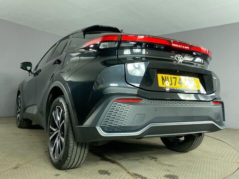 Toyota C-HR 2.0 VVT 13.6kWh Design SUV 5dr Petrol Plug-in Hybrid CVT Euro 6 (s/s) (223 14