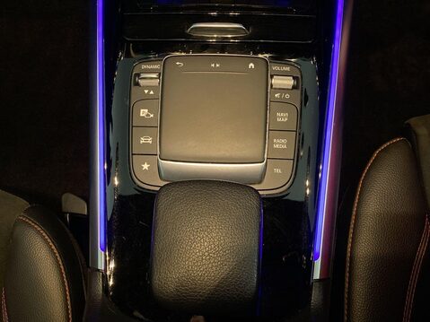 Mercedes-Benz GLA 1.3 GLA180 AMG Line (Premium) SUV 5dr Petrol 7G-DCT Euro 6 (s/s) (136 ps) B 29