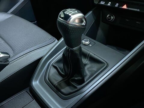 Audi A1 1.0 TFSI 30 S line Sportback 5dr Petrol Manual Euro 6 (s/s) (110 ps) Half L 21