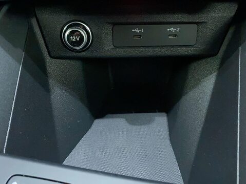 Audi A1 1.0 TFSI 30 S line Sportback 5dr Petrol Manual Euro 6 (s/s) (110 ps) Half L 25