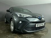 Toyota C-HR 1.8 VVT-h GPF Icon SUV 5dr Petrol Hybrid CVT Euro 6 (s/s) (122 ps) Cruise 11