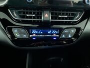 Toyota C-HR 1.8 VVT-h GPF Icon SUV 5dr Petrol Hybrid CVT Euro 6 (s/s) (122 ps) Cruise 31